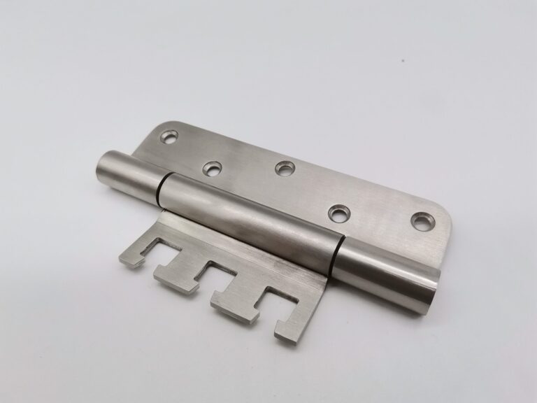 Heavy-Duty Hinges in Industrial Applications